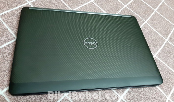 Dell Core i5 Fast & Stylist Backlit Laptop